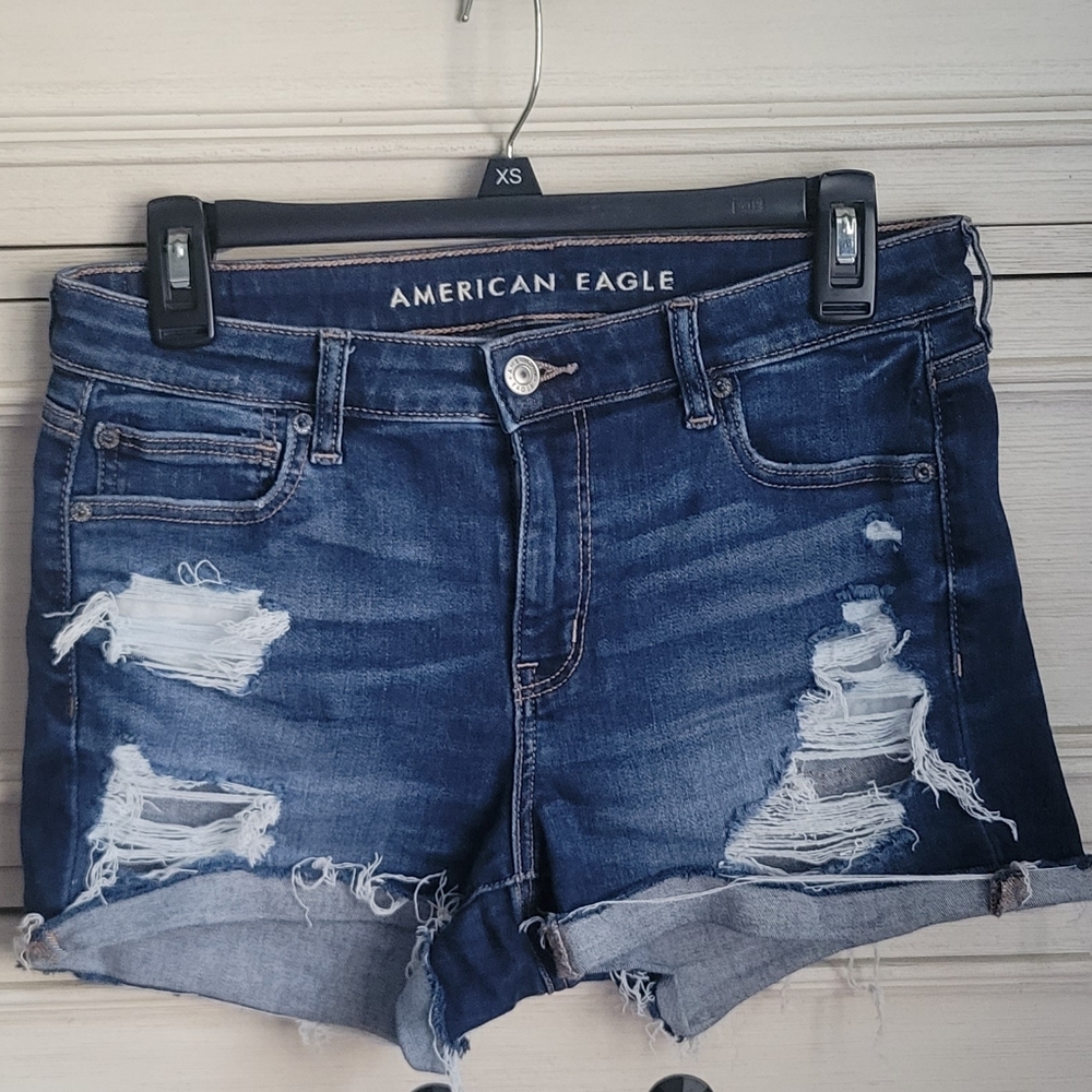 American Eagle Next Level Stretch Denim Distressed Short Short Size 8
